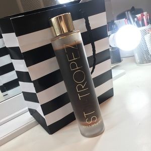 St Tropez Self Tan Luxe Dry Oil & glove